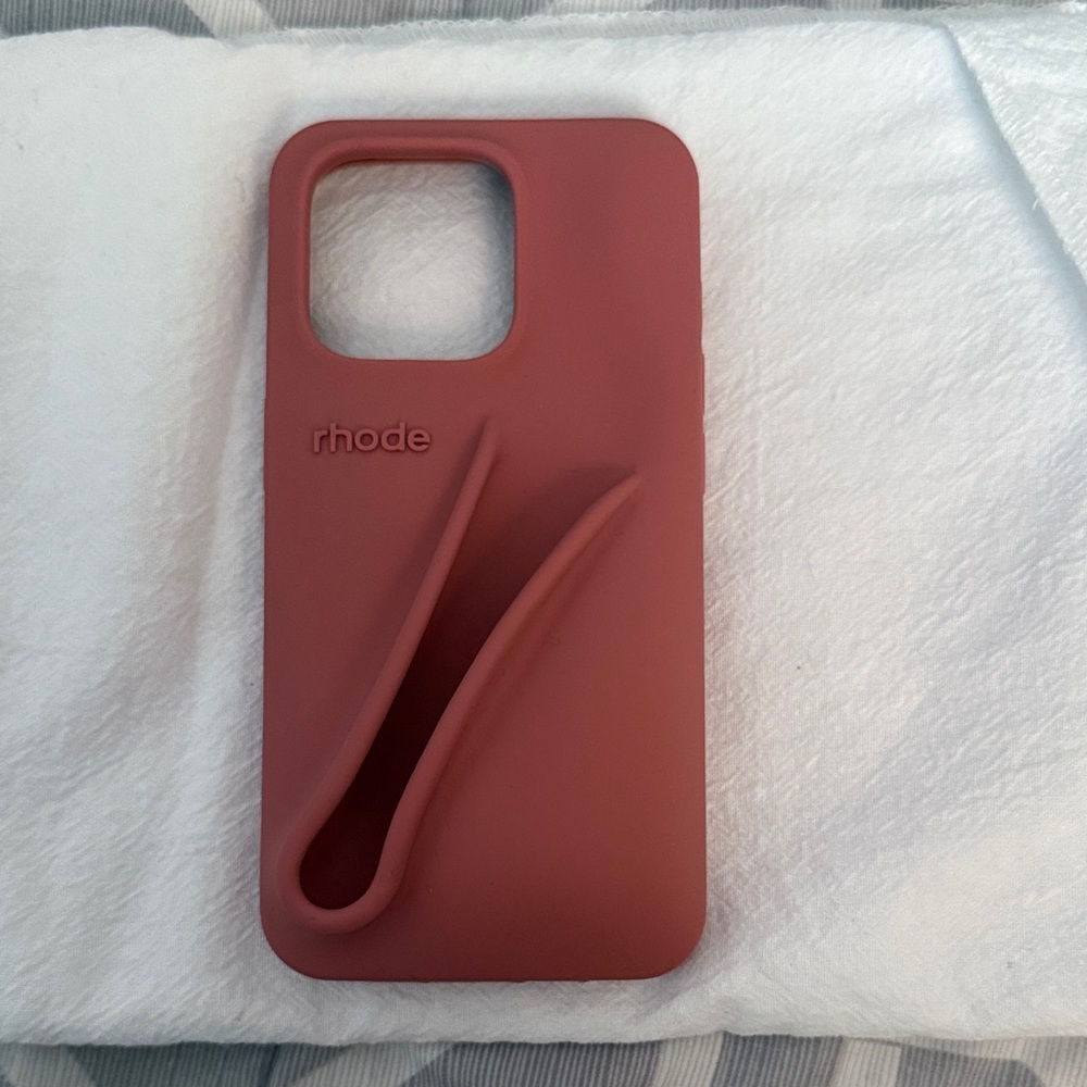 RHODE Salty Tan Phone Case